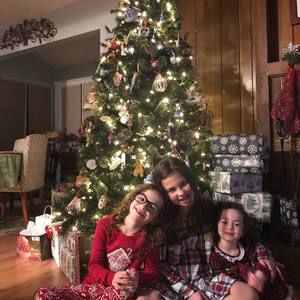 Meet your Posher, Joy